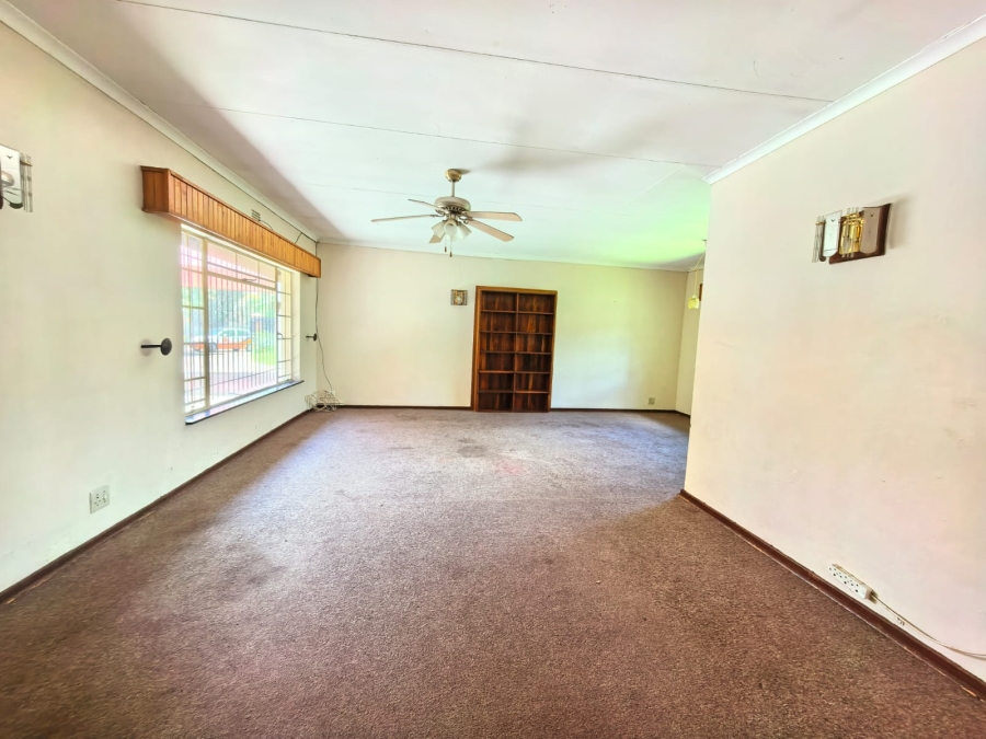 3 Bedroom Property for Sale in Roodia Free State